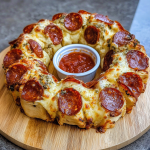 Pepperoni Pizza Pull Apart Bread